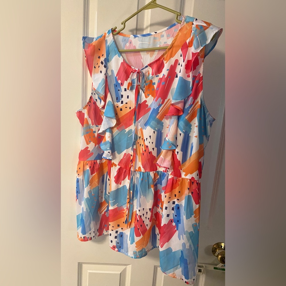 Cute sleeveless top!!
